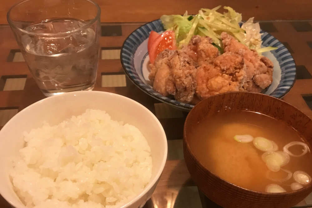 から揚げ定食